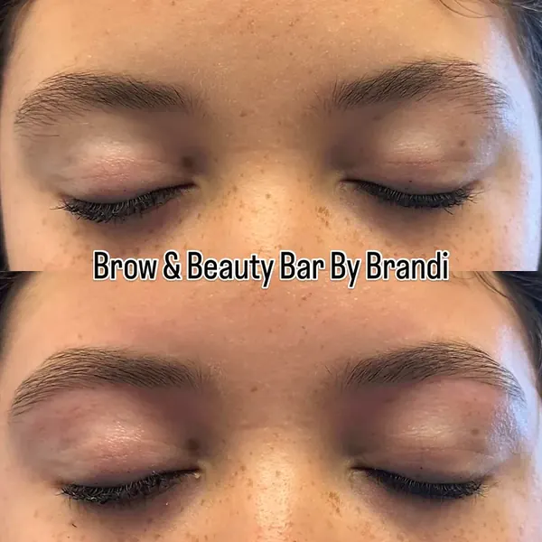 Brows before and after a first brow wax